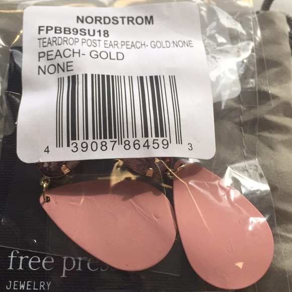 New Free Press earrings - 2 pairs - Picture 3 of 8